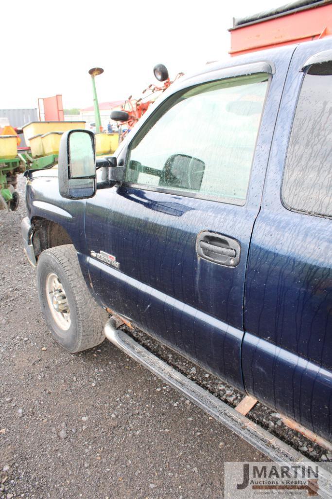 2005 Chevy Silverado 2500HD pickup