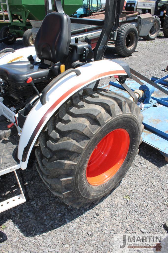 2020 Bobcat CT 2035 tractor w/ FL8 loader