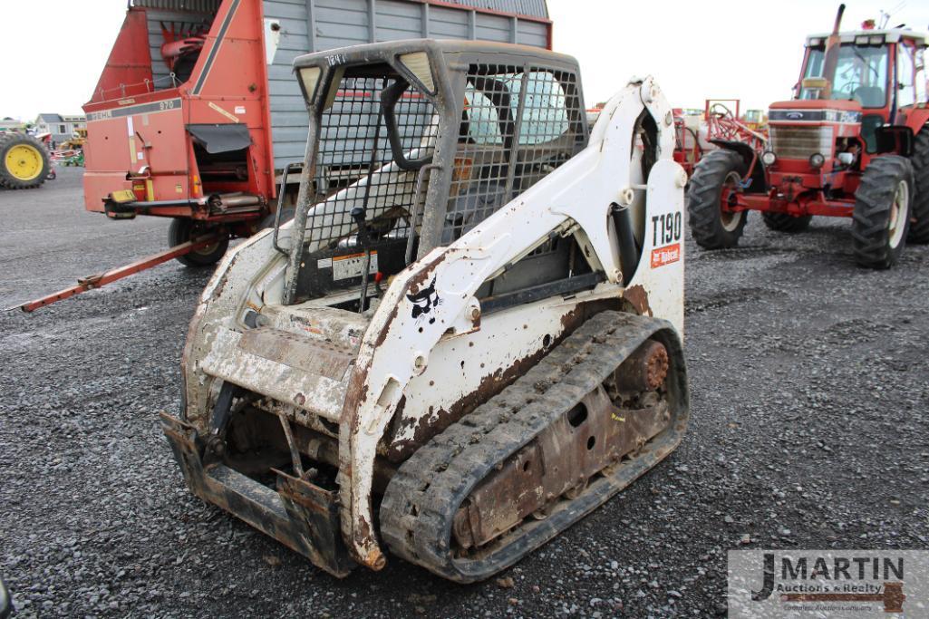 2013 Bobcat T190 track skid loader