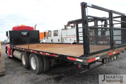 1999 Peterbilt 377 semi