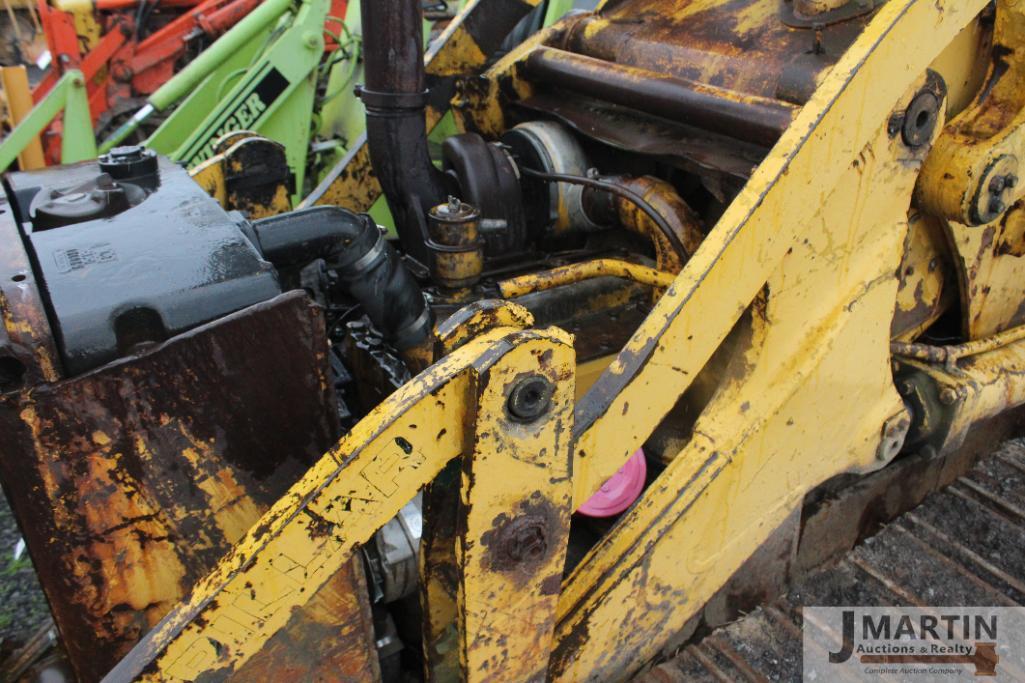 Cat 955 bull dozer loader