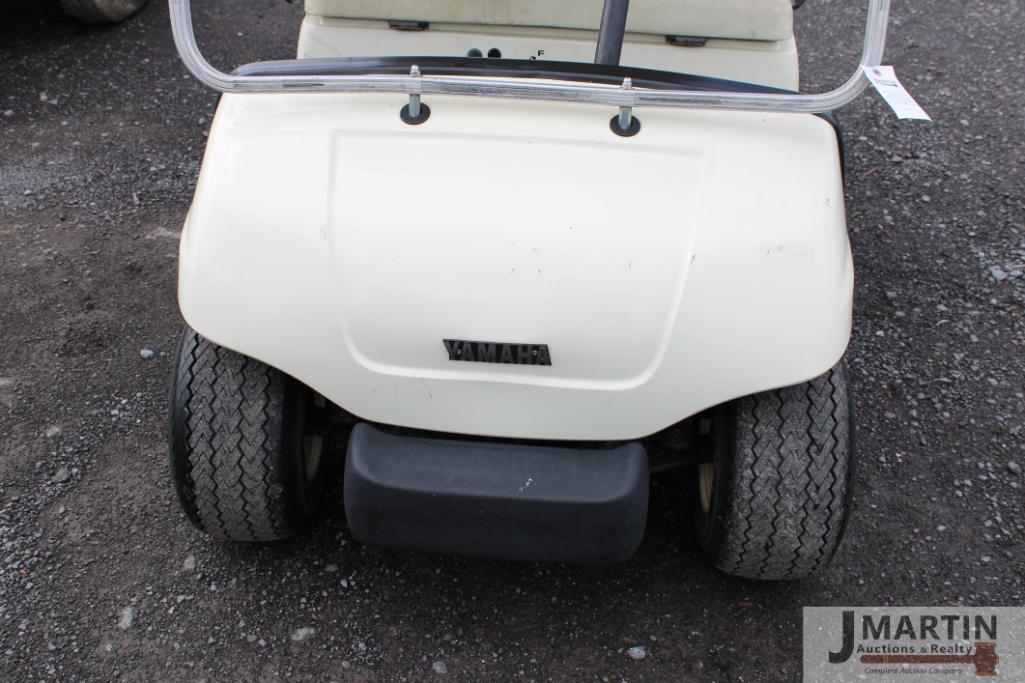 Yamaha gas golf cart