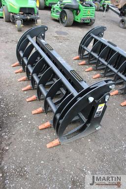 Skid mount 78'' 572# grapple