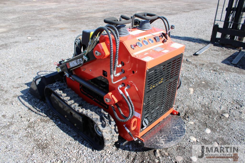 AGT Industrial LRT23 mini skid loader