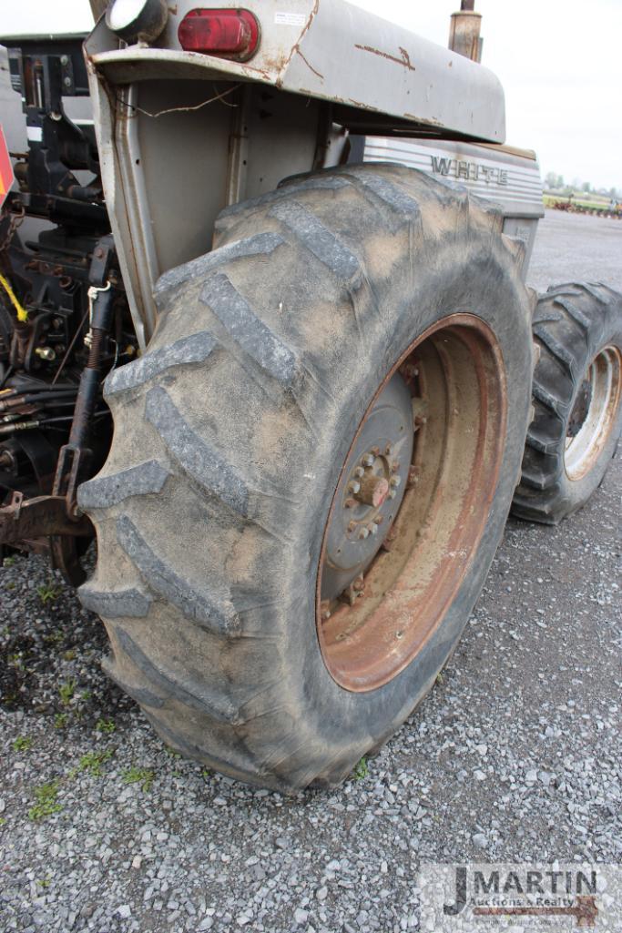 White 2-85 Field Boss tractor