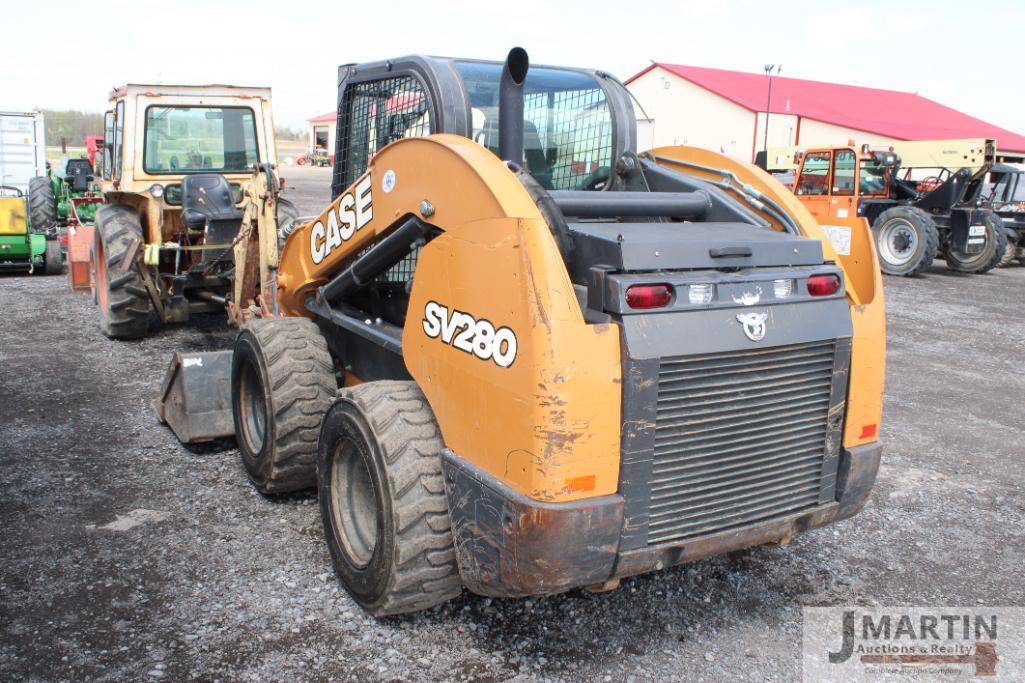 Case SV280 skid loader