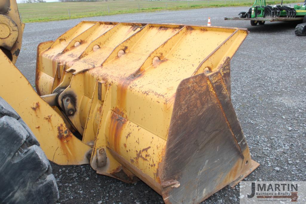 Cat 960F wheel loader