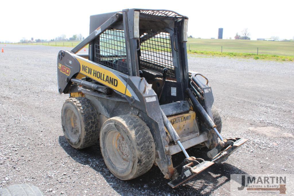 NH L160 skid loader