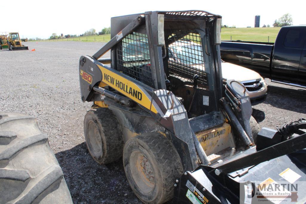 NH L160 skid loader