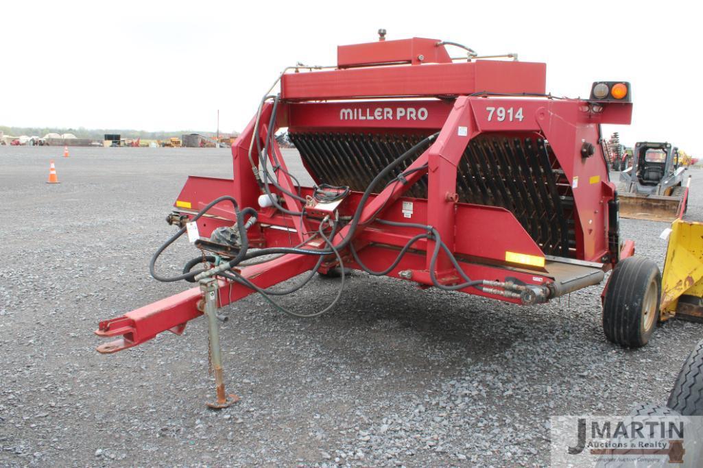 Miller Pro 7914 8' Hay Buddy merger