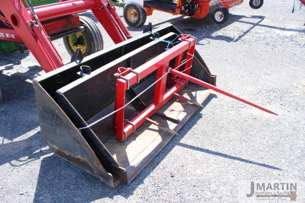 JD 2940 tractor w/ Westendorf WL-42 loader