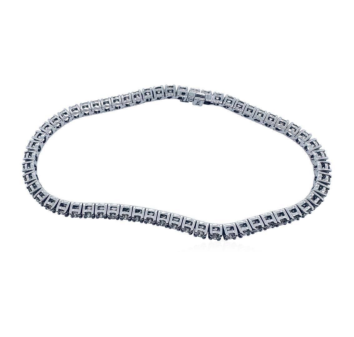 4.89 ctw Diamond Tennis Bracelet - 14KT White Gold