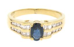 18k Yellow Gold .94 ctw Solitaire Oval Sapphire w/ Baguette & Round Diamond Ring