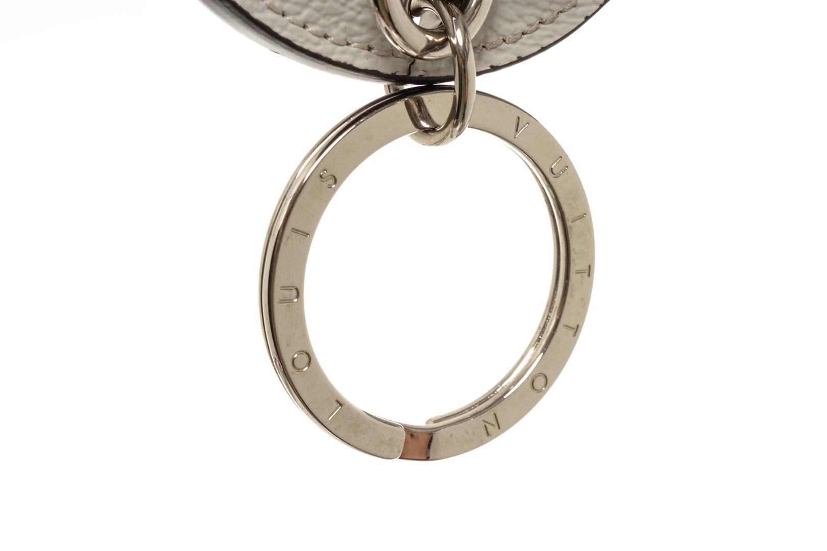 Louis Vuitton Grey Monogram Illustre Keyholder