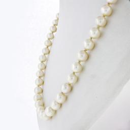 18" 7.5 to 8mm Pearl Strand Necklace w/ 14K Yellow Gold Twisted Wire Knot Clasp