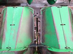 John Deere 443 Corn Head