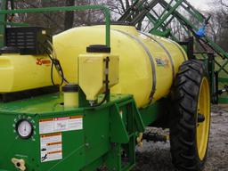 Demco 500 gallon pull type sprayer 45' booms, foam markers, TeeJet controll