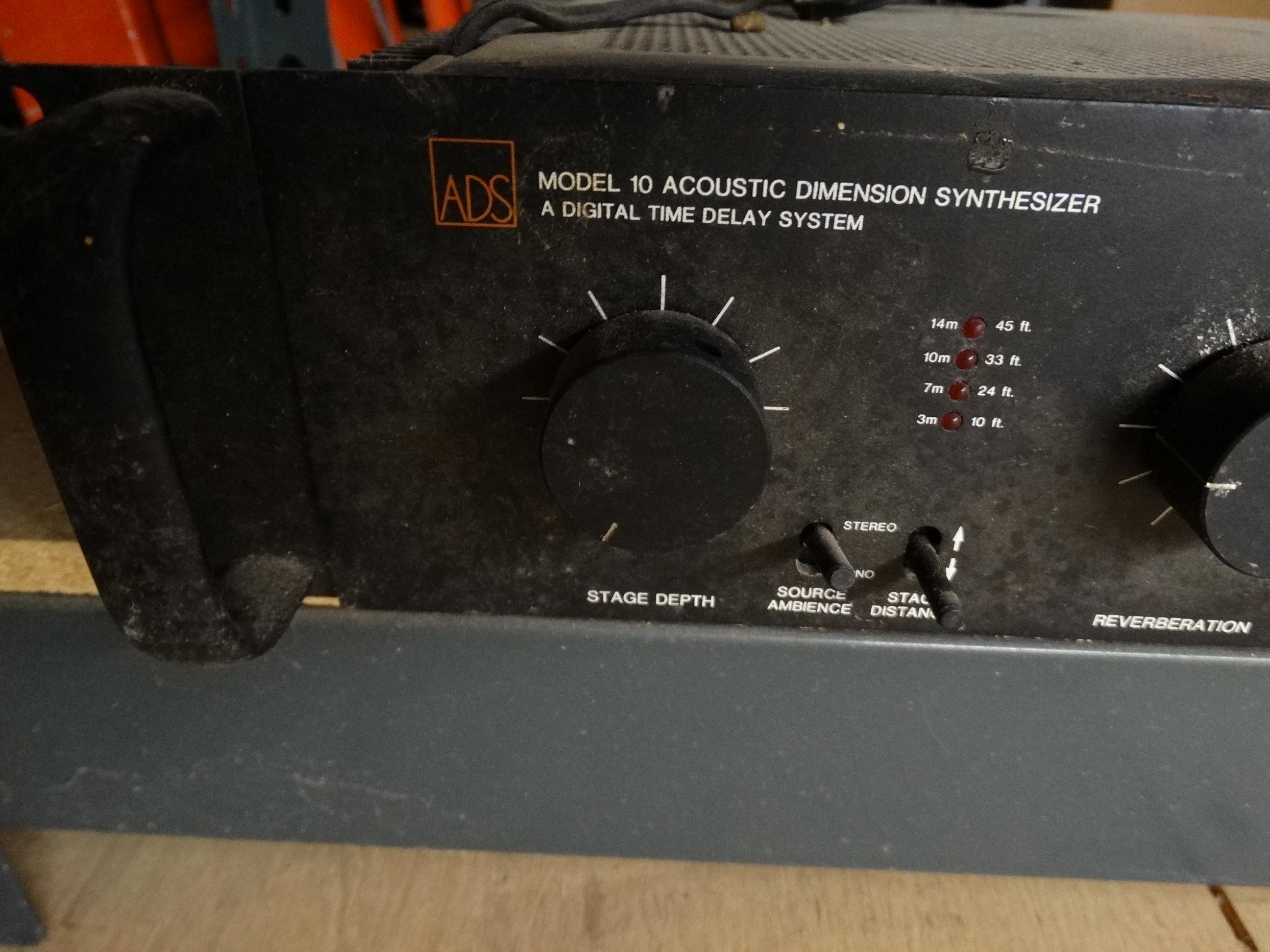 ADS Model 10 Acoustic Dimension Synthesizer