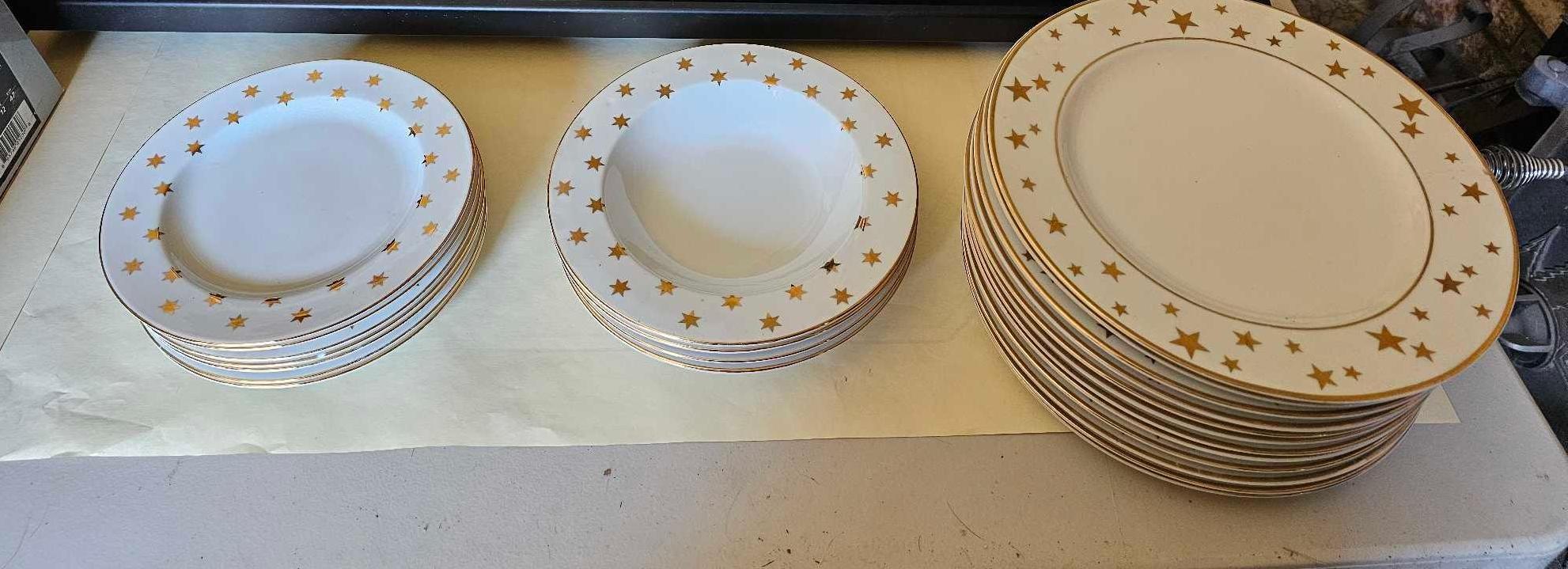 PATRIOTIC DISH SET