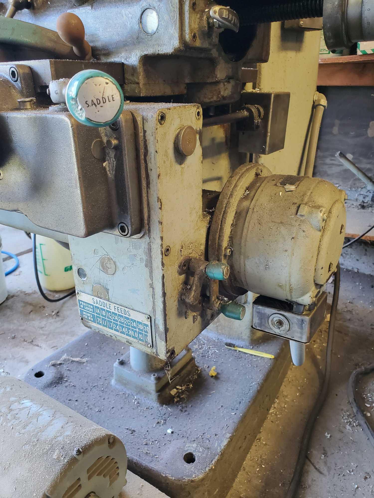 CINCINNATI TOOLMASTER MILLING MACHINE