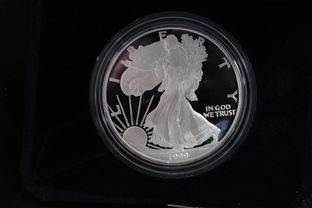 1999 Silver Eagle 1 oz. Silver Coin