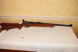 Mossberg Model 46 B 22 LR Bolt Action