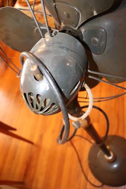 Vintage Westinghouse Obsoleting Fan on Stand