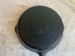 Griswold #8 cast iron skillet