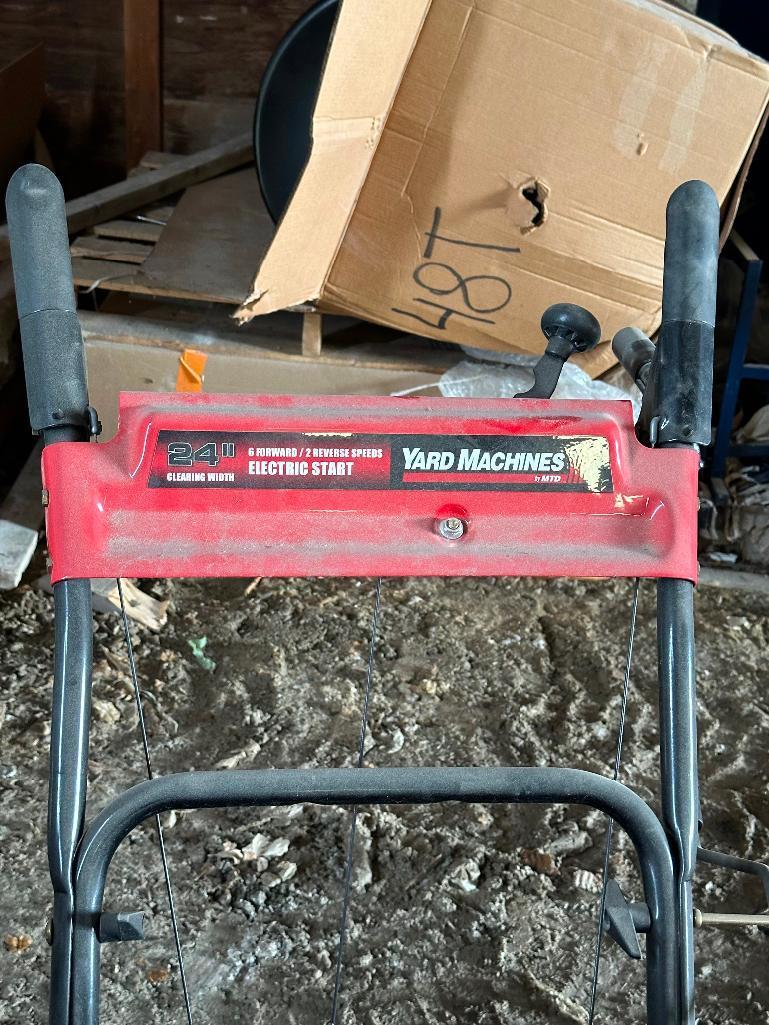 Yard Machine Snow Blower 24" (New Been In Storage)