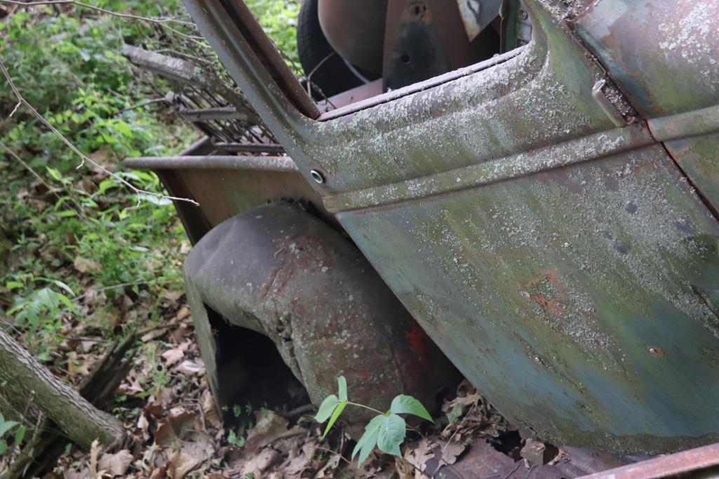 Quantity of 1940's Parts & Older Pull Type Mower