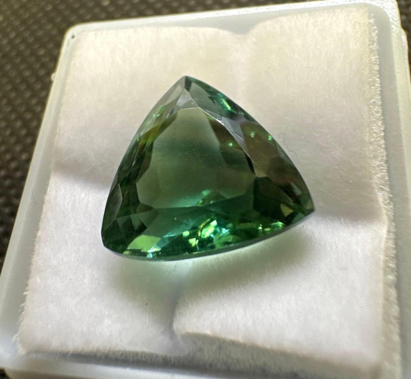 Trillion Cut Green Spinel Gemstone 8.10ct