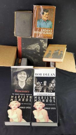 Box of mostly vintage books biographies yearbook etc.