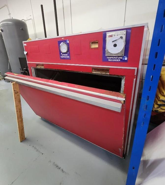 Large temp chamber oven