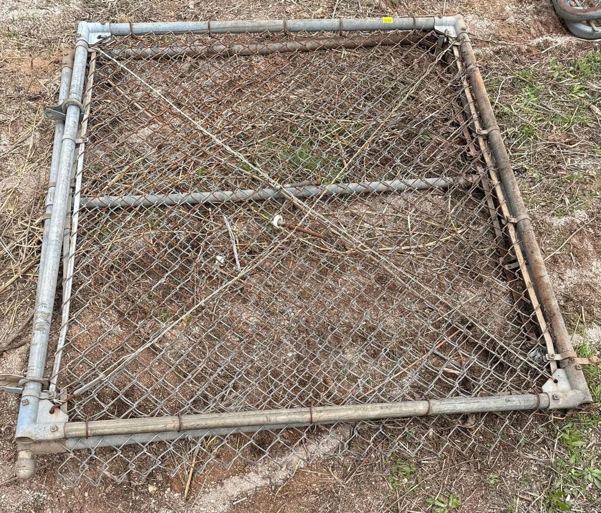 Chain Link Gates