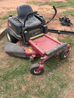 Toro zero turn lawnmower