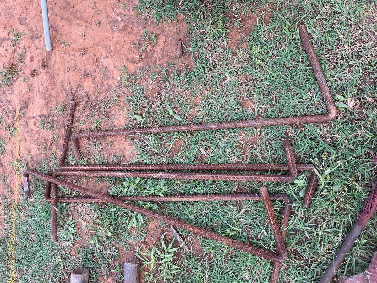 3/4 rebar 48in long with bent angles in them