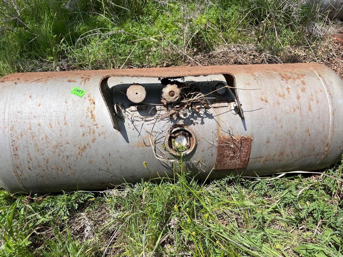 Propane tank