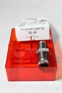 Lee single factory crimp die for 38-40. Used in good condition, in factory box.