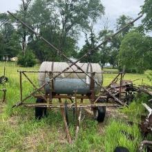 300 gal pull type sprayer, no pump