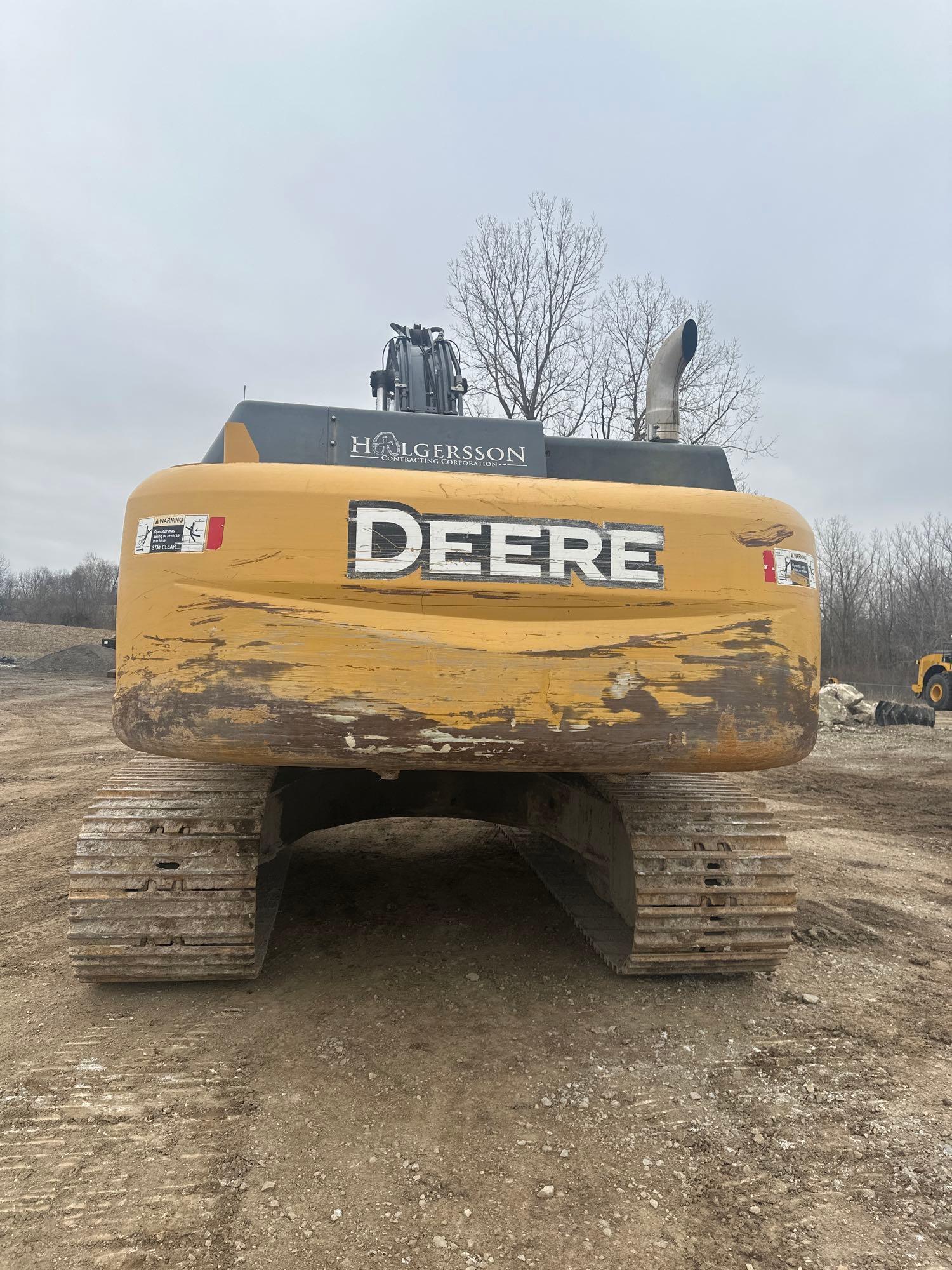 2012 Deere 350G LC