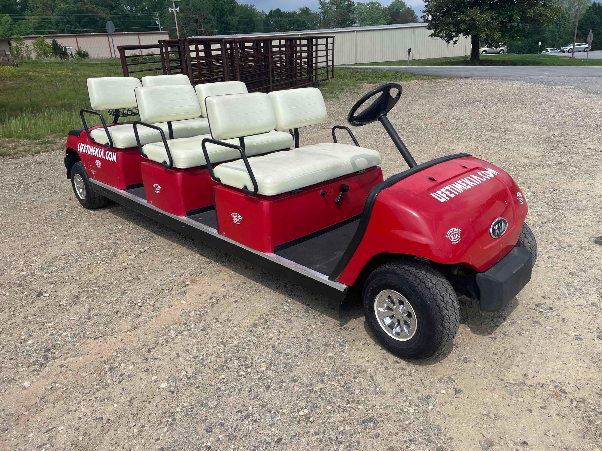 Yamaha 6 Seater Golf Cart (Gas)