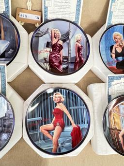 8PC MARILYN MONROE COLLECTOR PLATES WITH COA