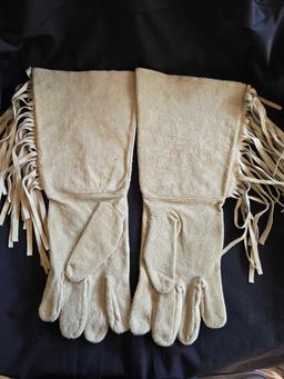 Native American Beaded Gloves