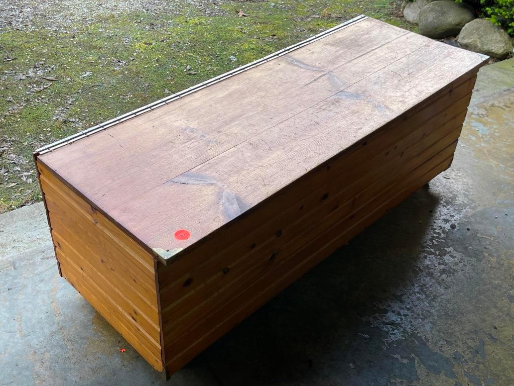 Storage Bench