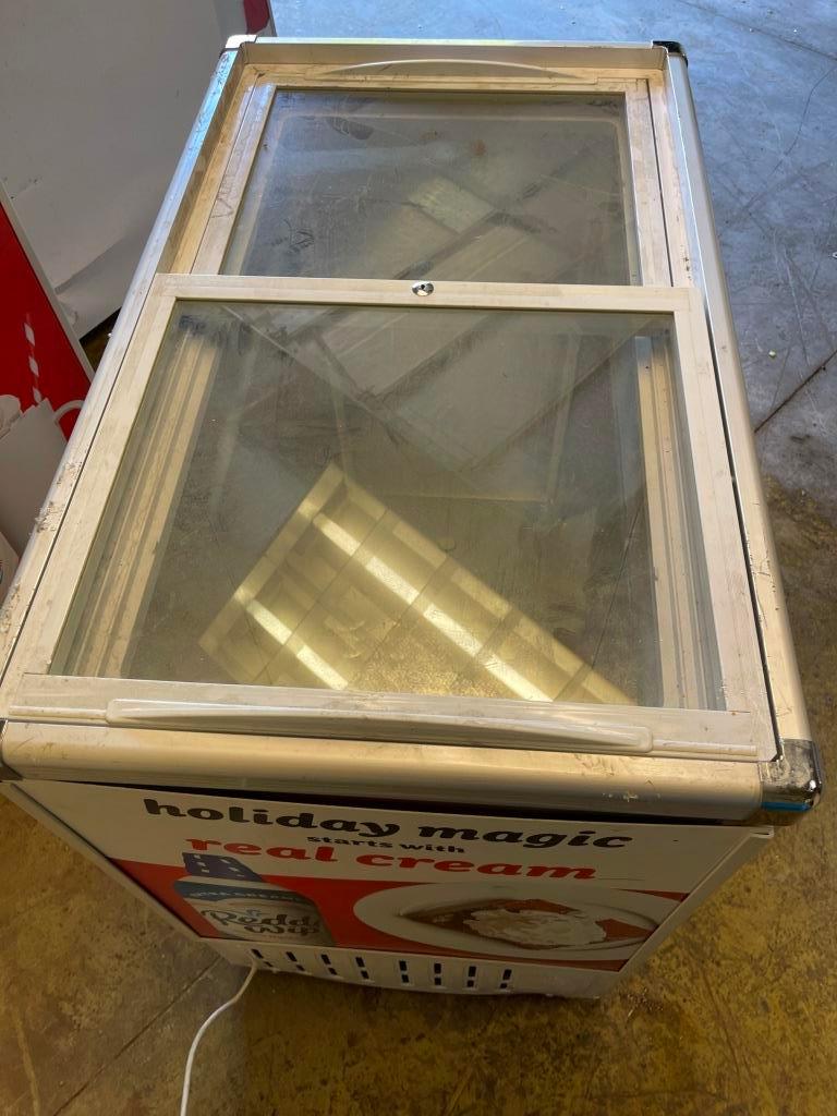 MMI Refrigeration Display Cooler