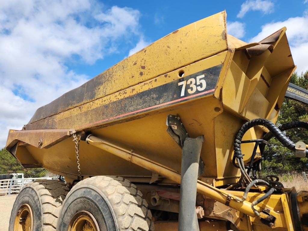 2005 Caterpillar 735 Haul Truck