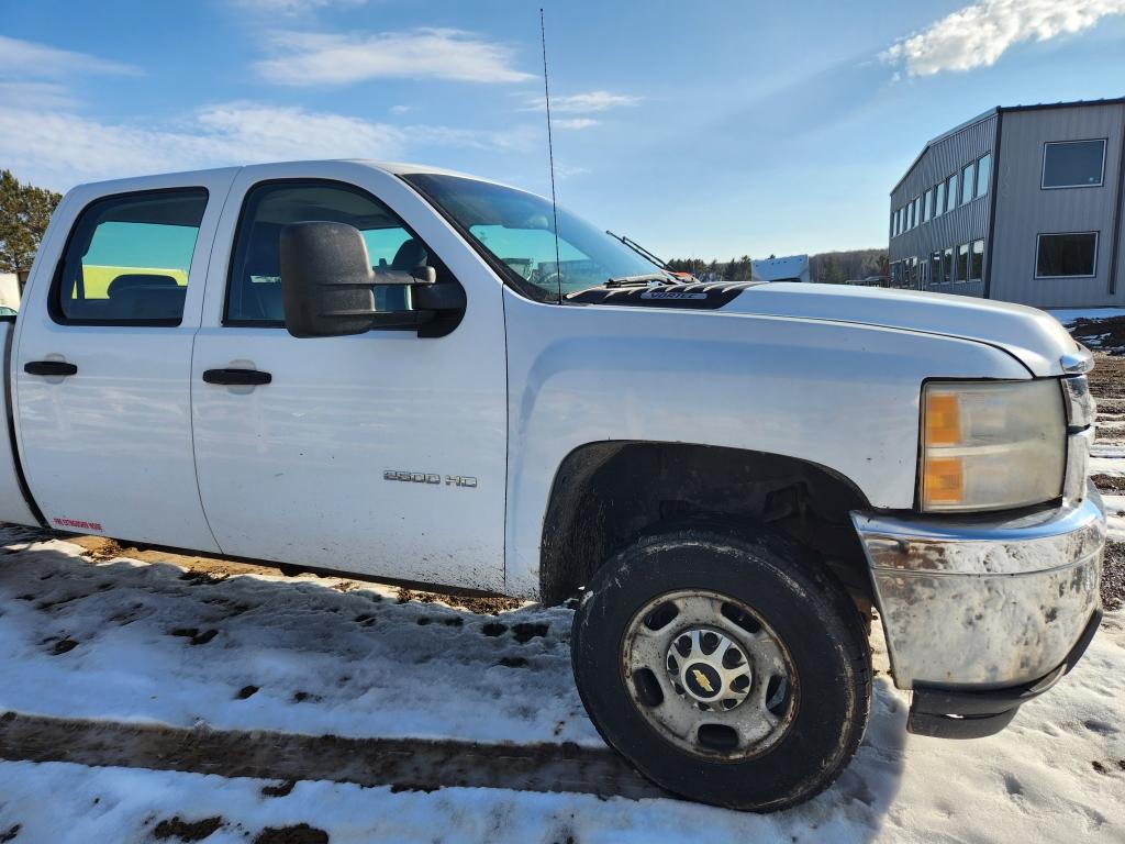 2011 Chevrolet 2500 Crew Cab Truck