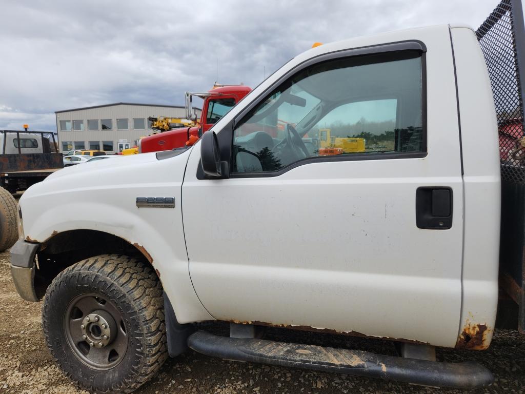 2005 Ford F250 Xl 4x4 Plow Truck