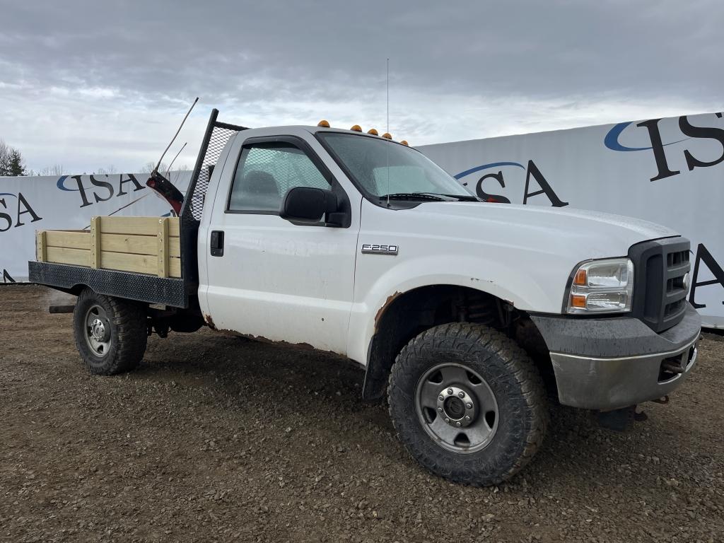 2005 Ford F250 Xl 4x4 Plow Truck