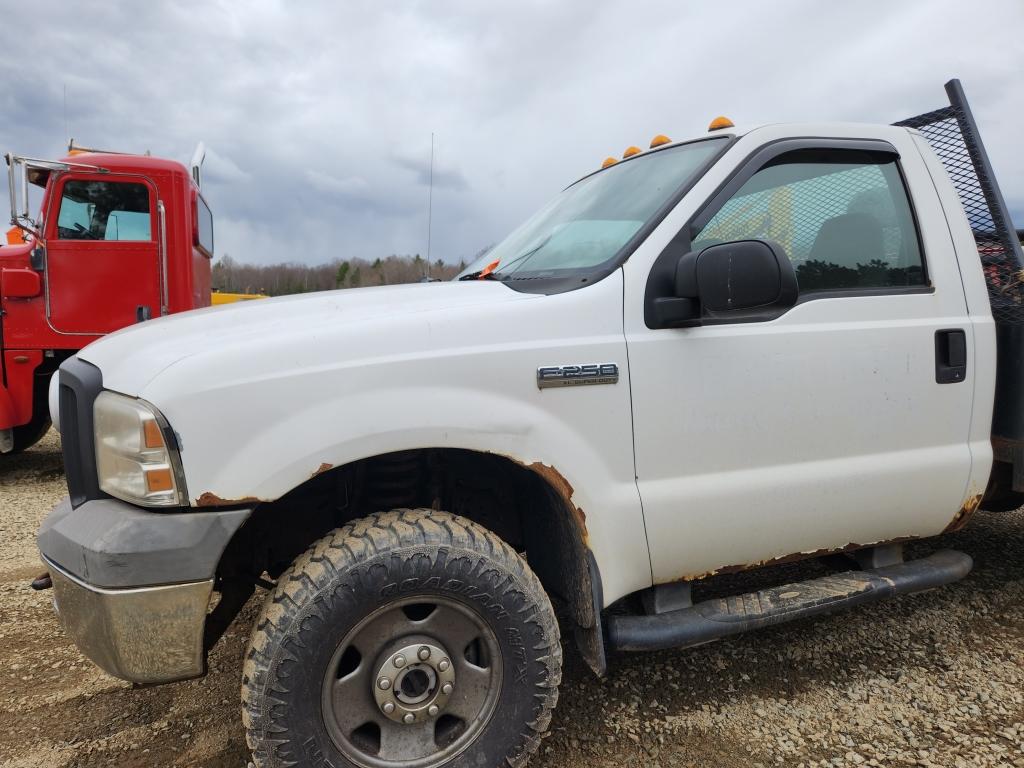 2005 Ford F250 Xl 4x4 Plow Truck